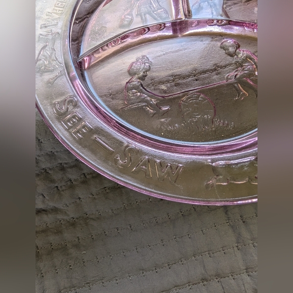 Vintage Purple Glass Nursery Rhyme Plate - Picture 2 of 5